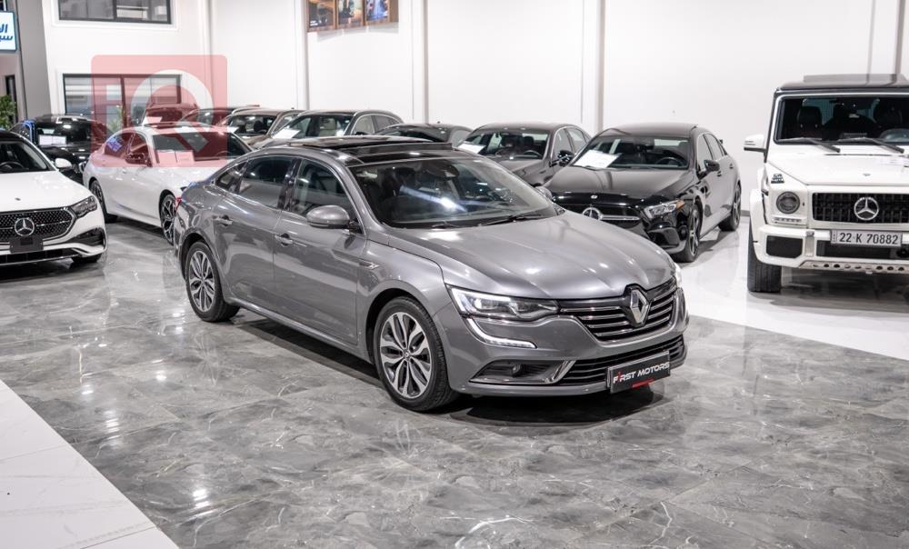 https://cdn.iqcars.io72c31fe9-339b-4b4e-bb54-644f59aea902_0.jpg
